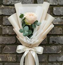 Букет цветов из:  Розы в Коркино