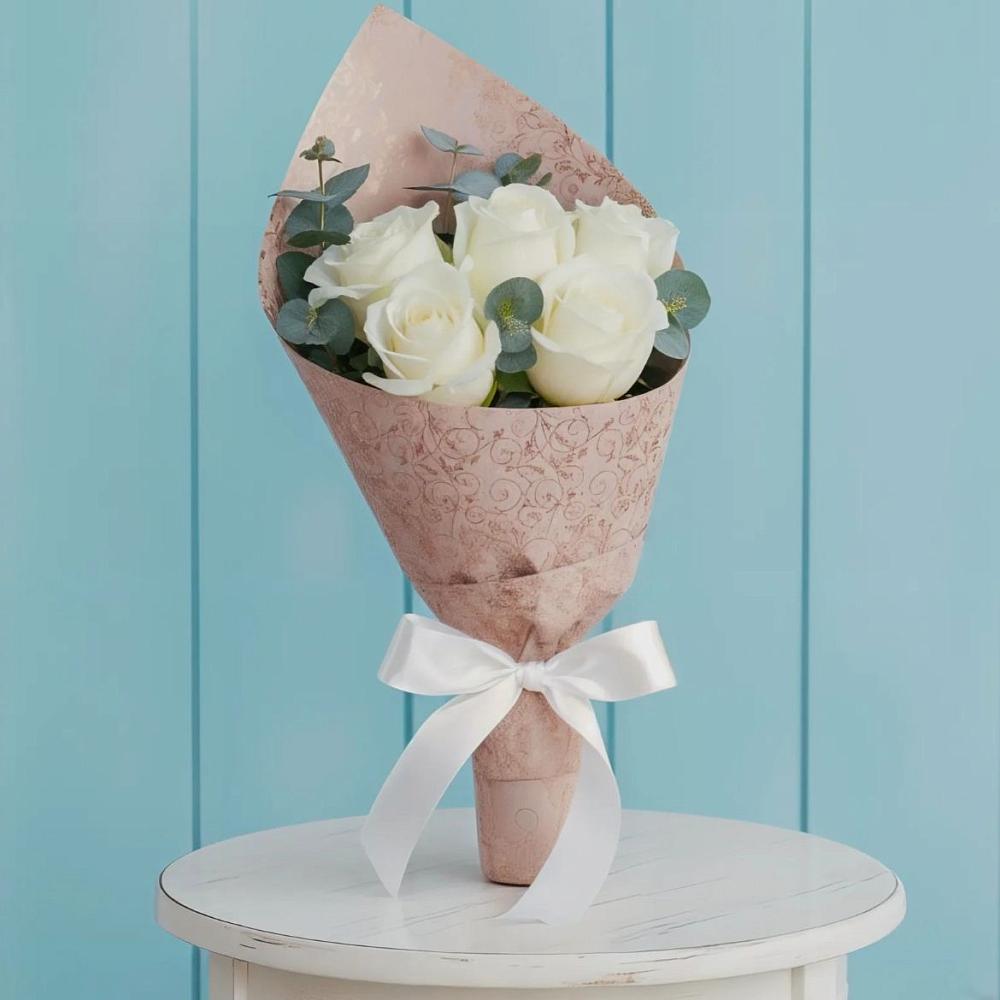 Букет цветов из: Розы в Коркино