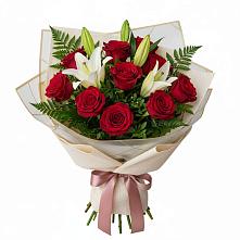 Букет цветов из:  Лилии и Розы в Коркино