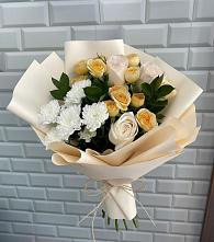 Букет цветов из:  Розы и Хризантемы в Коркино