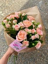 Букет цветов из:  Розы #REPLACE_PRED# Коркино