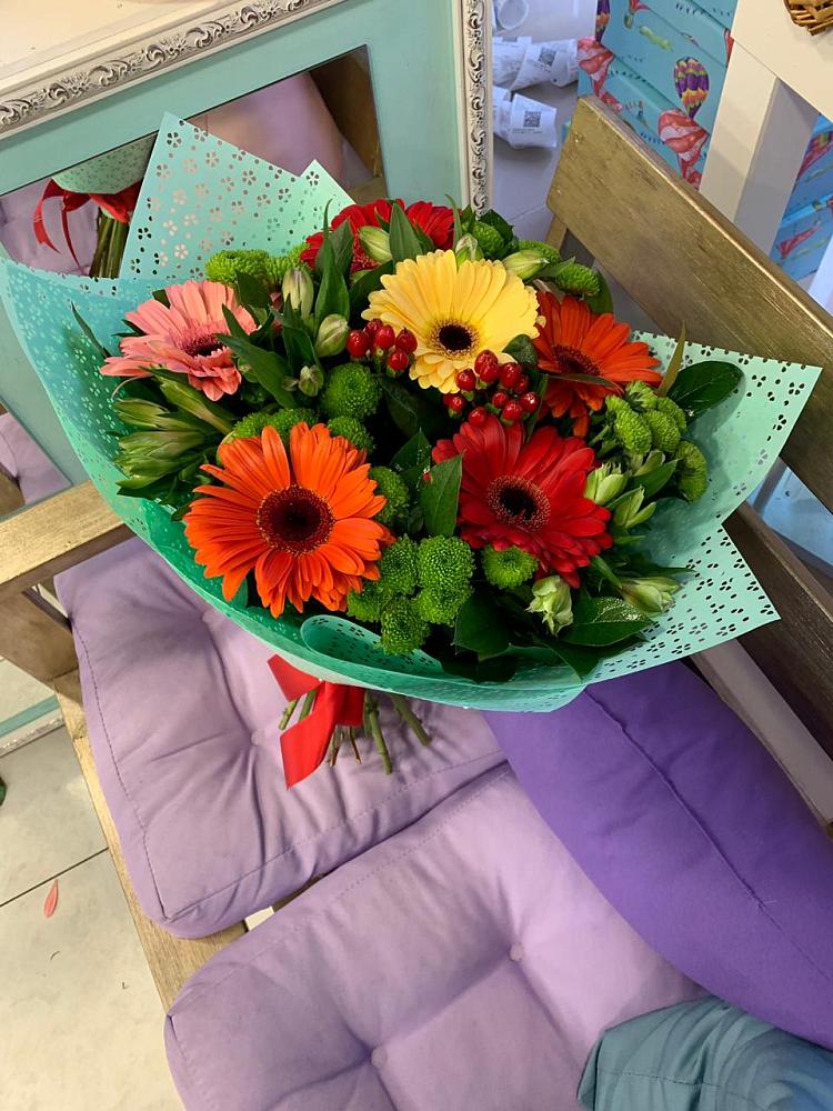 Букет цветов из: Герберы, Хризантемы и Альстромерии в Коркино