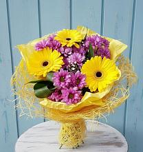 Букет цветов из:  Хризантемы и Герберы #REPLACE_PRED# Коркино