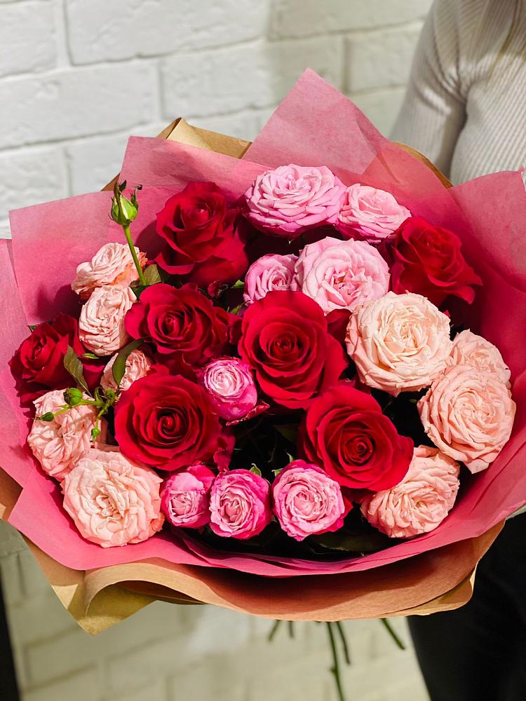 Букет цветов из: Розы в Коркино