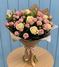 Букет цветов из:  Розы в Коркино