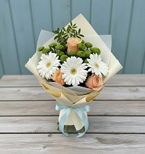 Букет цветов из:  Герберы, Розы и Хризантемы в Коркино