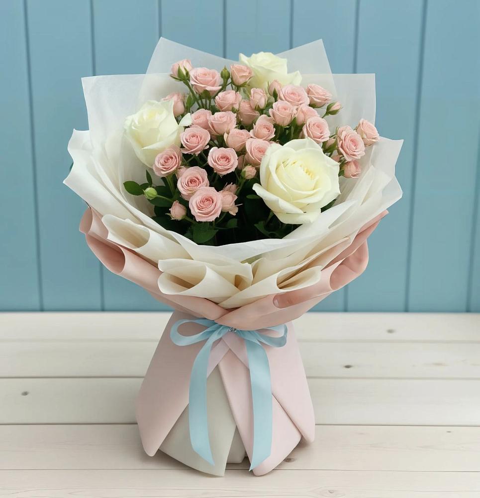 Букет цветов из: Розы в Коркино