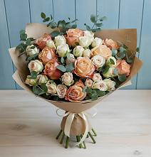 Букет цветов из:  Альстромерии и Розы в Коркино