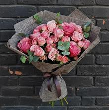 Букет цветов из:  Розы в Коркино
